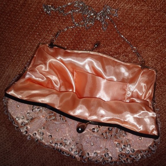 Rose Gold Clutch ( Purse ) NWT - Picture 3 of 4